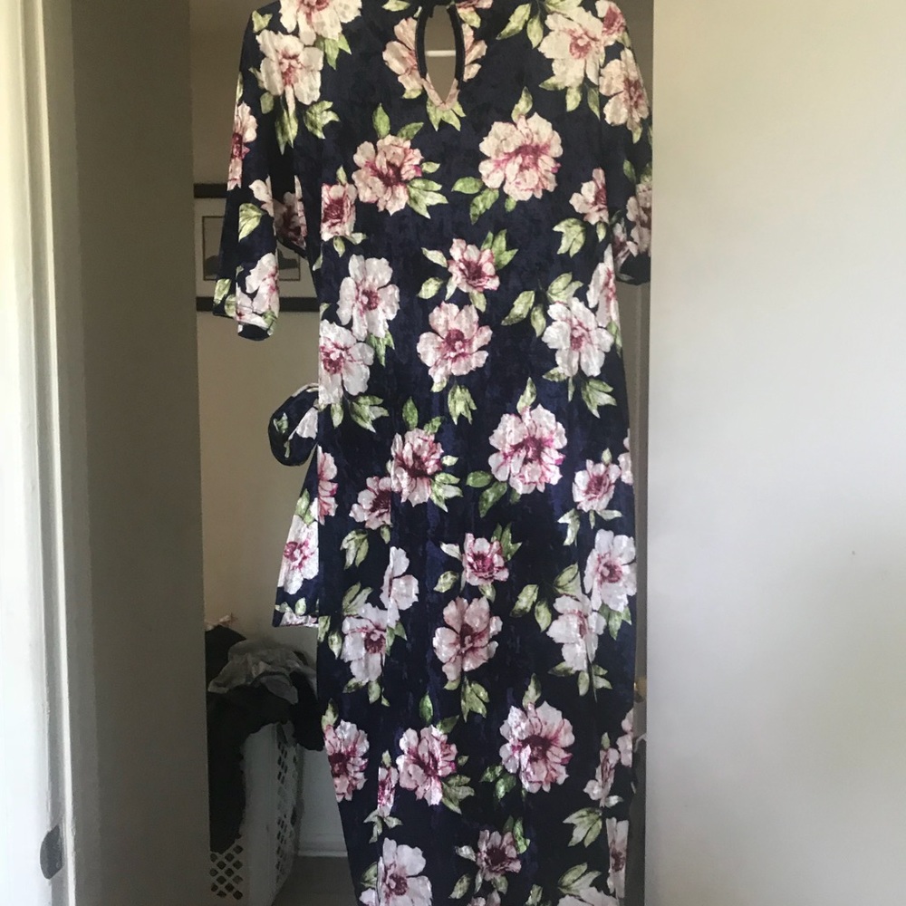 3 L-XL dress